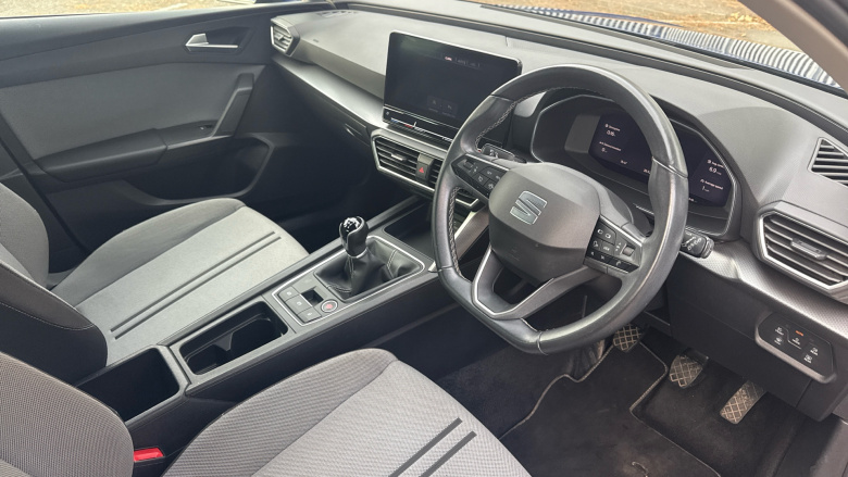 SEAT Leon 1.5 TSI EVO SE Dynamic 5dr Petrol Hatchback